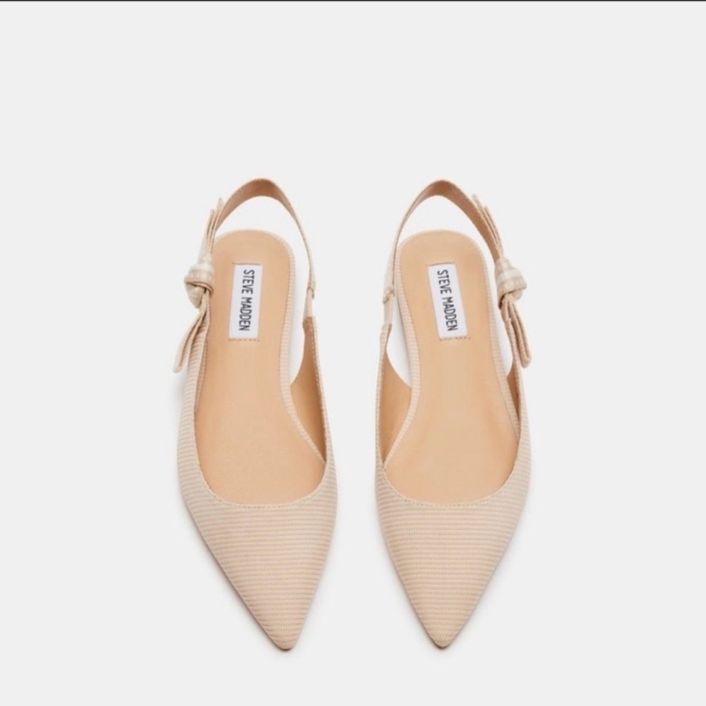 Steve Madden Cream Heels with Sleek Design